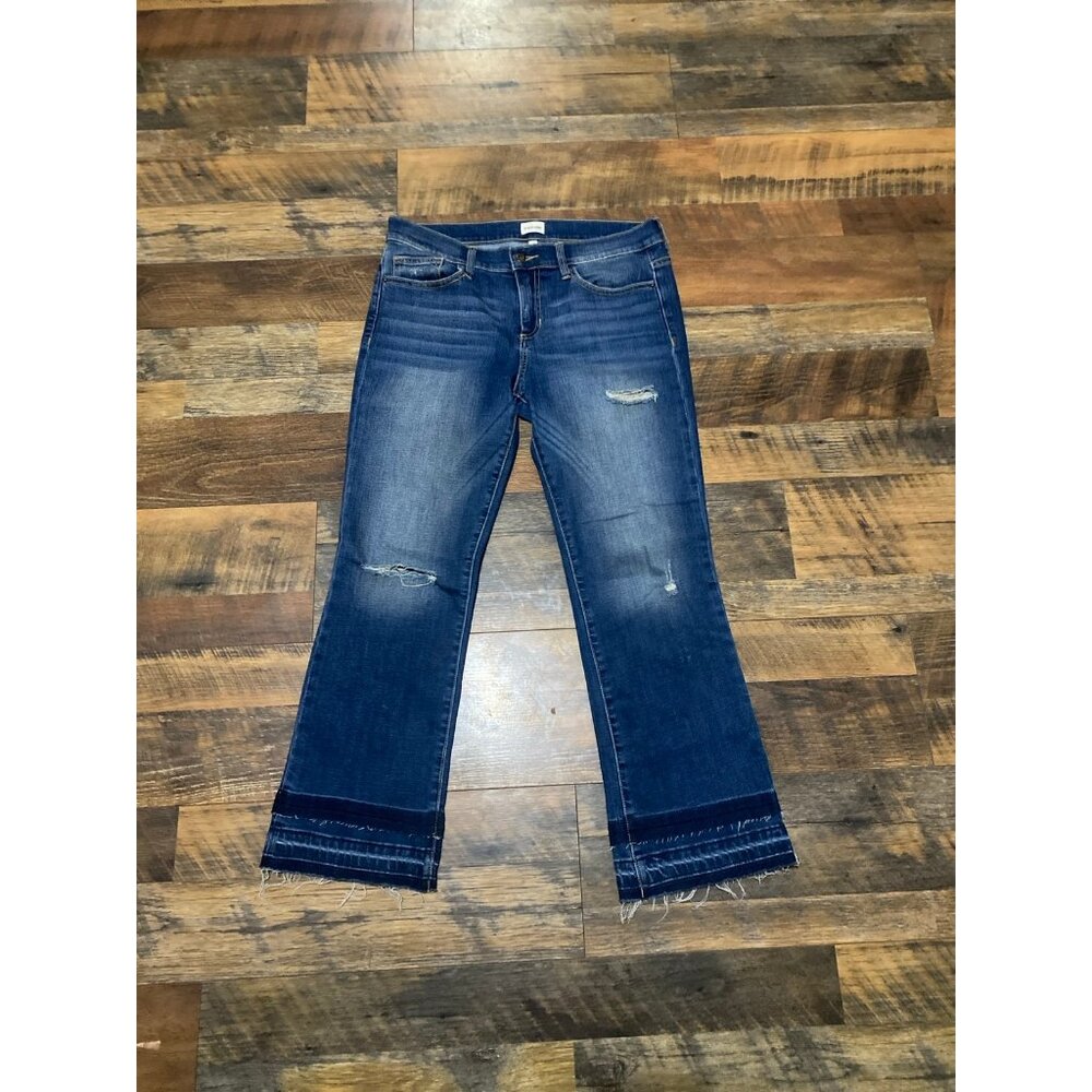 Sneak Peek Cropped Raw‎ Hem Jeans